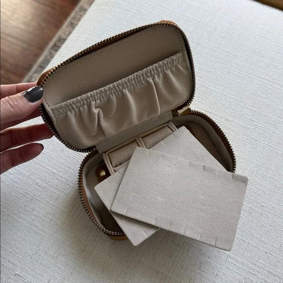 Jewelry travel Case - Picture 4 of 5